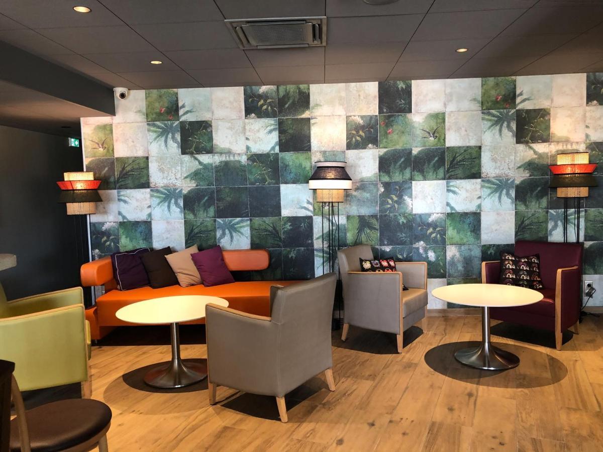 Ibis Styles Clermont-Ferrand Aeroport Hotel Exterior foto
